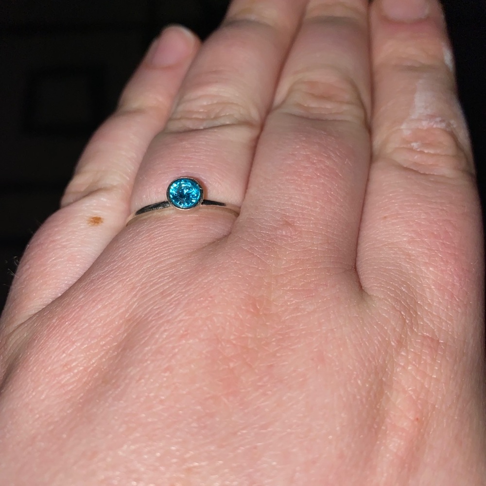 Talisa size 9 stackable ring - Picture 3 of 4